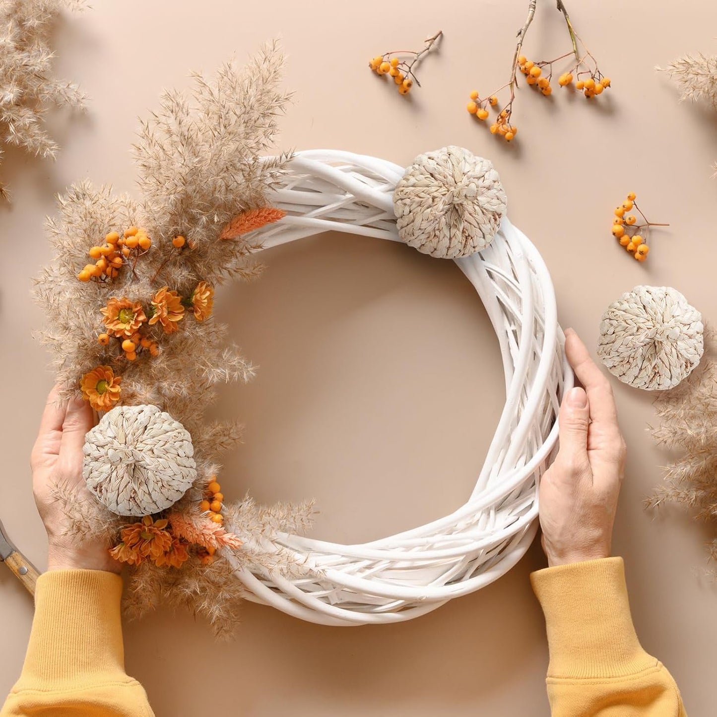 6 Pcs Fall Rattan Pumpkin Decor Woven Corn Husk 4 Inch Braided Pumpkins Foam Woven Decor Artificial Handmade Harvest Fall Centerpieces for Thanksgiving Autumn Halloween Table Decoration
