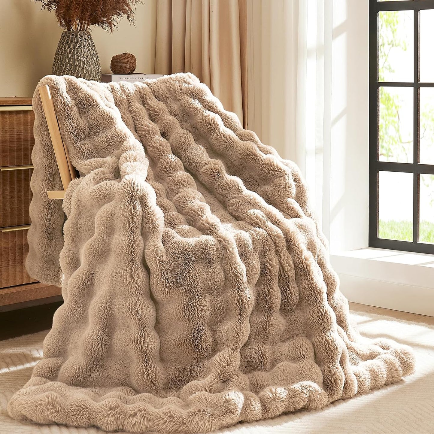 Faux Fur Throw Blanket: 50" X 60" Luxury Soft Fluffy Rabbit Fur Blankets Twin for Couch Bed Sofa - Cozy Plush Bubble Blankets for Winter: Flannel Fleece Decorative Blanket(Light Linen)