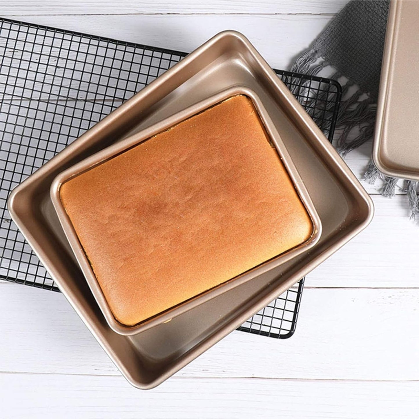 Deep Baking Pans Set Nonstick,Rectangle Cake Pan,Stackable Bakeware Set of 3,Oven Trays for Baking,Gold(9''/11''/13'')