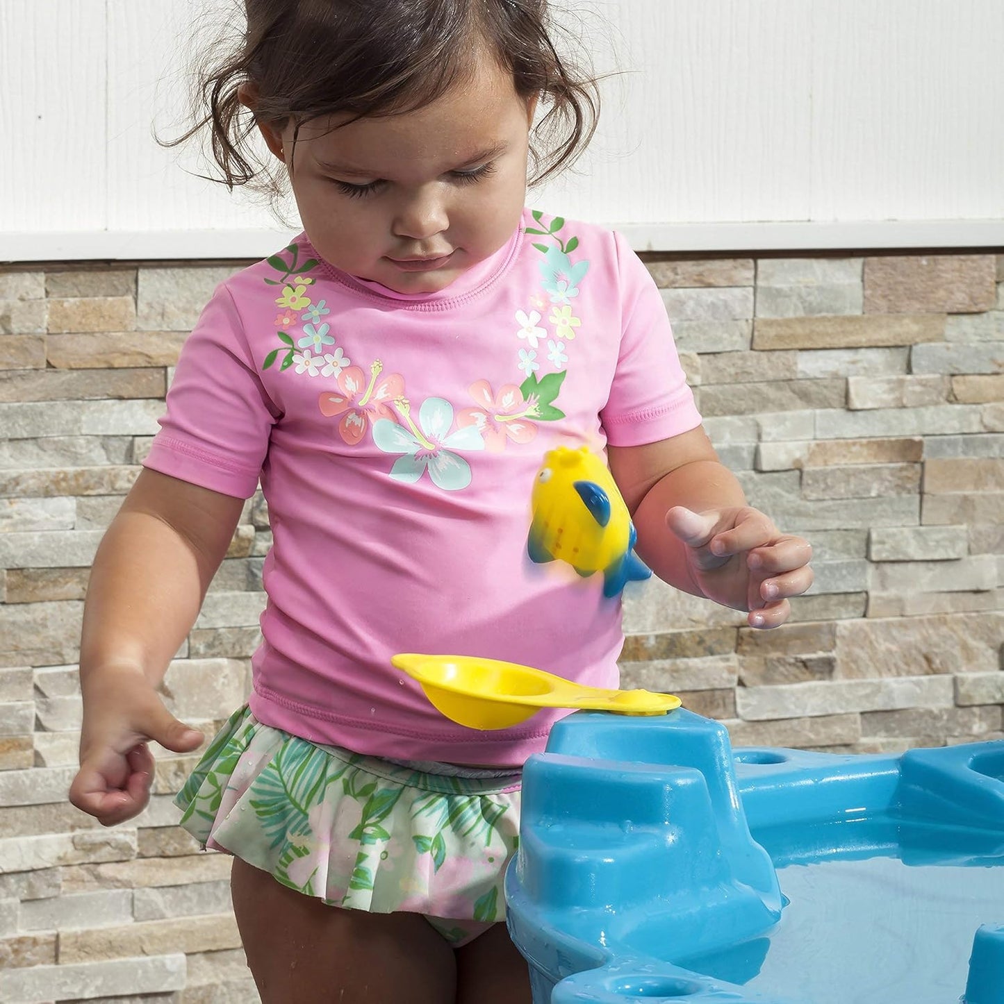 Step 2 Spill & Splash Seaway Water Table for Kids, Two-Tier Outdoor Kids Water Sensory Table with Umbrella, Ages 1.5+ Years Old, 11 Piece Water Toy Accessories