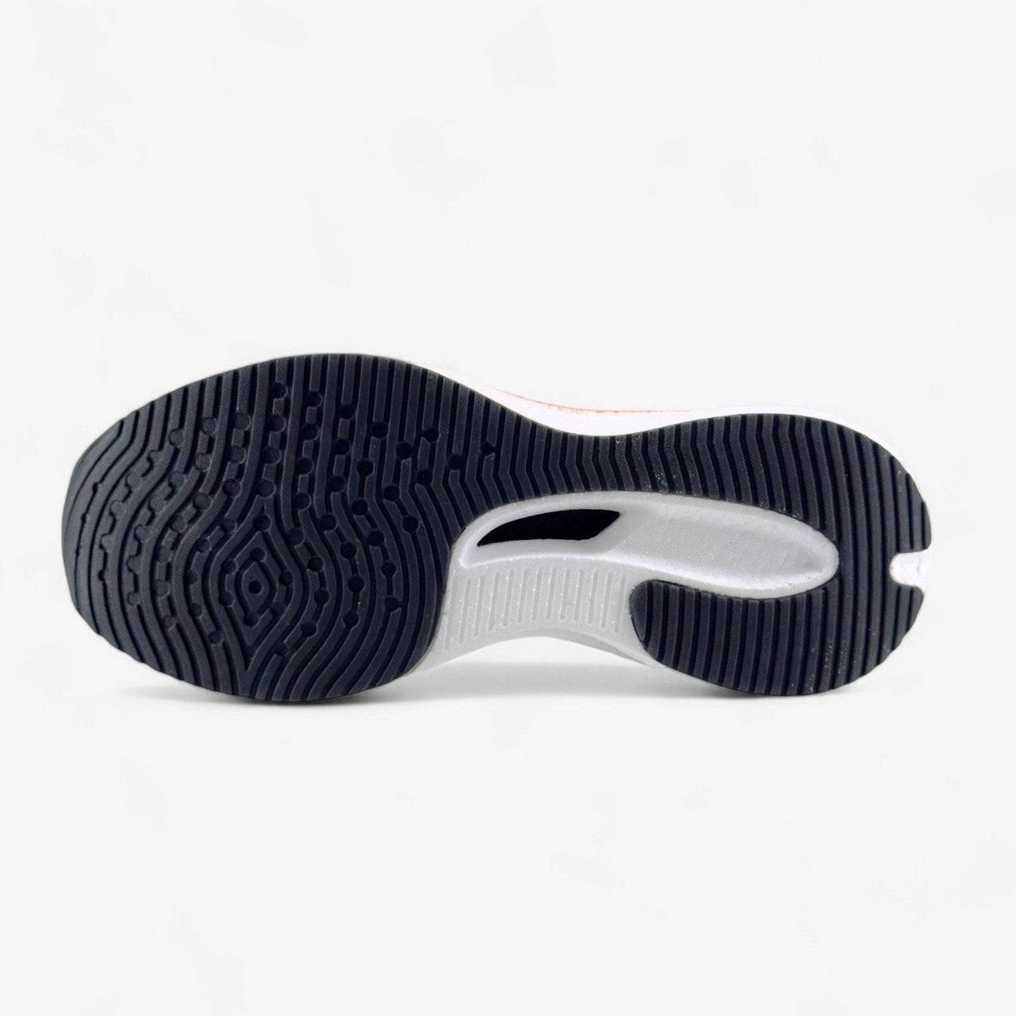 APUS White Women Long-Distance Trainer