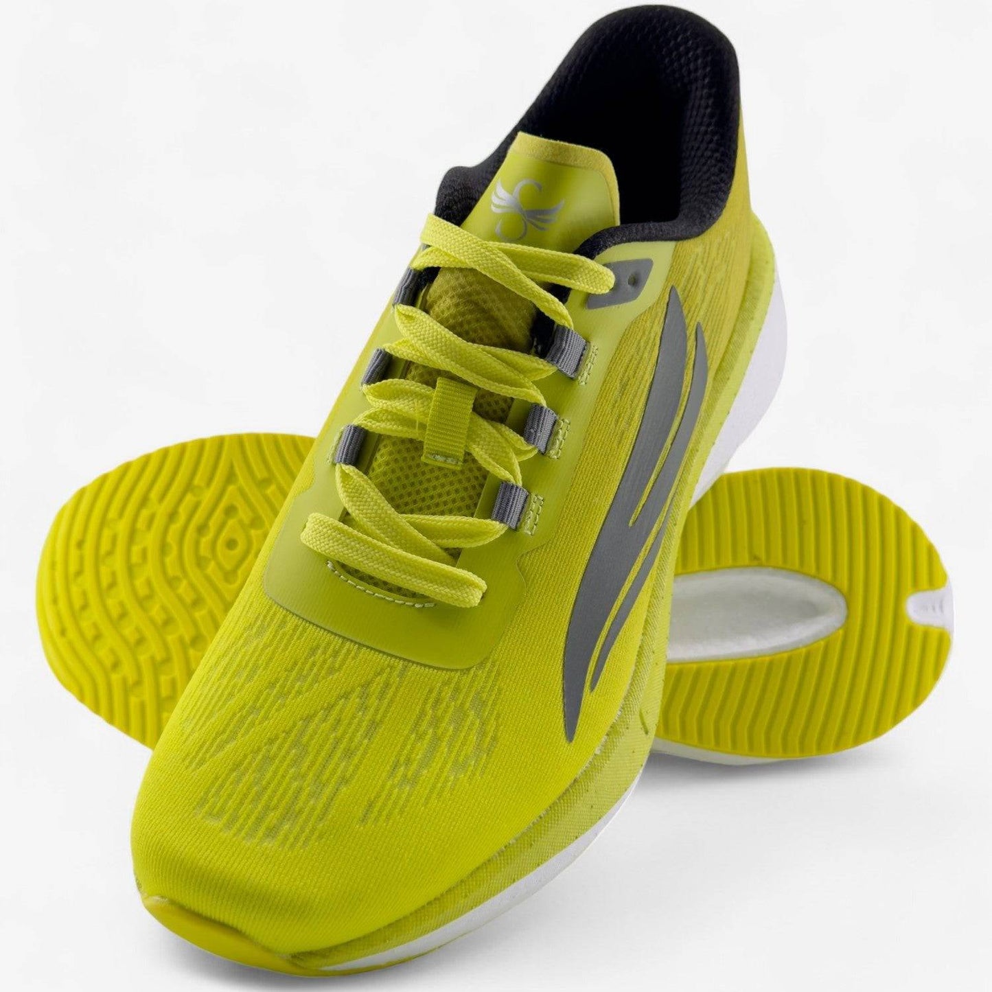 HORUS Yellow Men Versatile Performance Trainer