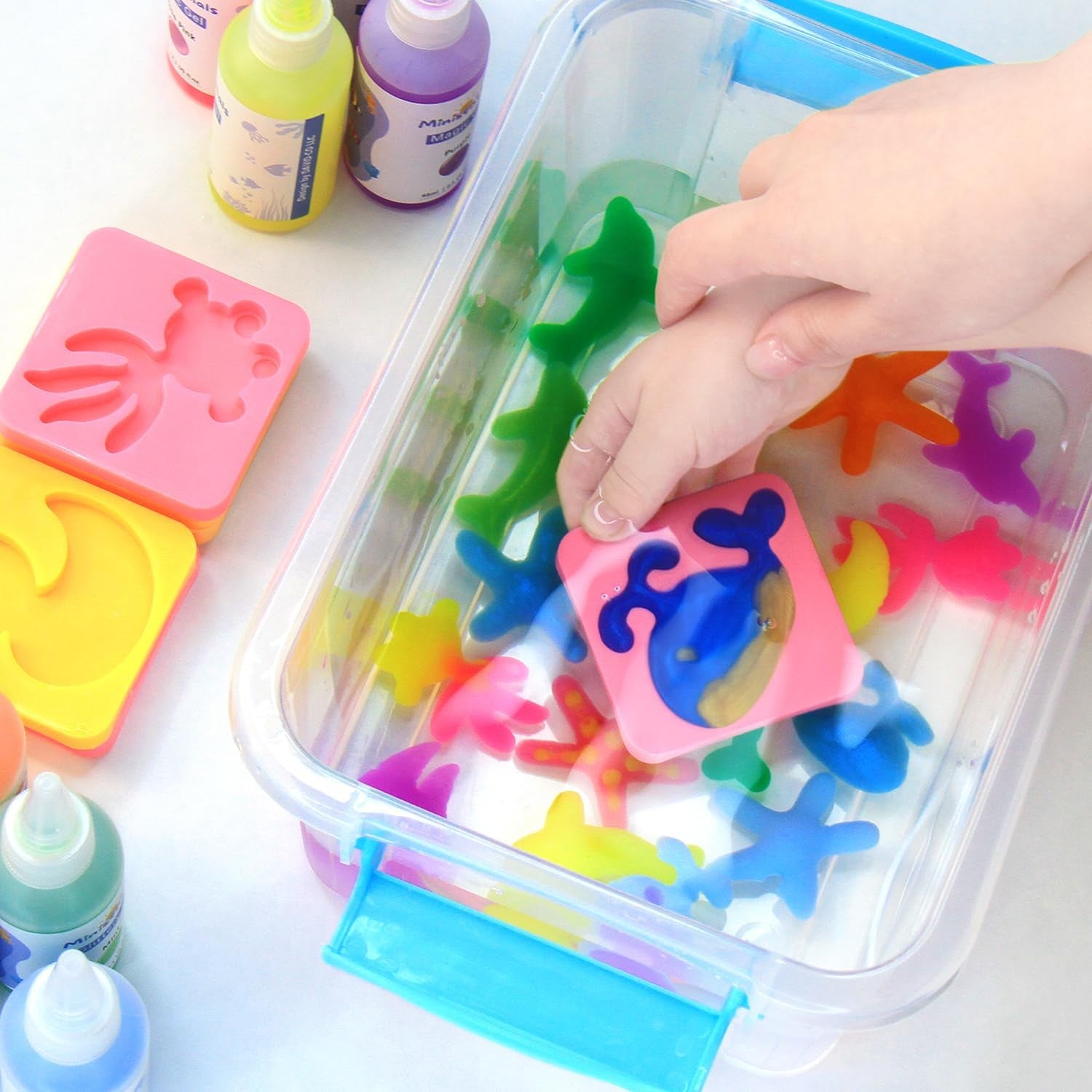 Magic Water Elf Toy Kit - 20 Magic Gels Aqua Water Fairy Pets - DIY Squishy Maker Toys - Creative Art Crafts Kits for Kids Activities - Birthday Gifts for Girls Boys Ages 6 7 8 9 10 Years Old